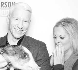 Illustration for article titled Here's a Picture of Anderson Cooper, Nancy Grace and a Pig Because Why Not